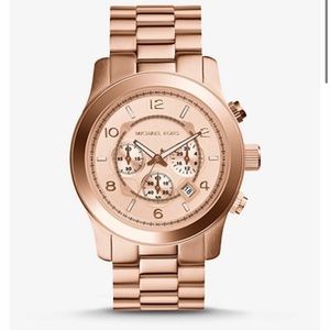 Michael Kors Oversized Runway Rose gold watch